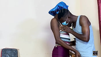 How i got seduced during gym training