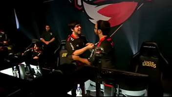 A red fode a keyd com muita