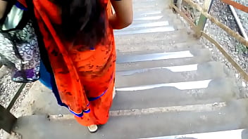 Big Ass In Orange Saree thumbnail