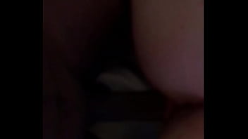 Manman pounds pussy until she cums