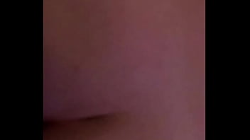 Manman pounds pussy until she cums