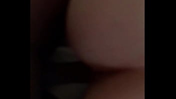 Manman pounds pussy until she cums