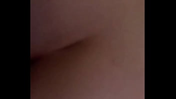 Manman pounds pussy until she cums