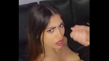 I suck my boss's cock very hard and it ends up on my face