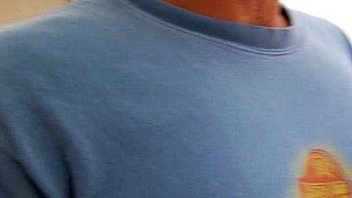 Amateur chick takes money for a fuck 3