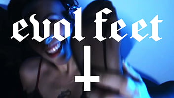 Pucca's feet deserve it all