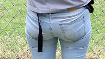 Showing off my ass would you fuck me i need a hard cock inside me