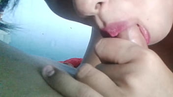 น้ำเงี่ยนในปากสาวข้างบ้านนมโตหีสวยแตดขาวน่าเลีย