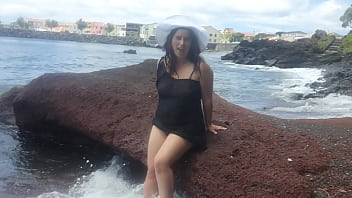 Curvy lady dresses up in sexy clothes masturbates on the beach and photoshoot