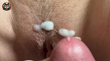 I got some sperm on my pussy close up