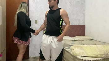 A Festa Era No Quarto Dela Gozando Na Boca Gostosa thumbnail