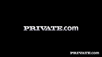 Leya desantis tests out her gardener