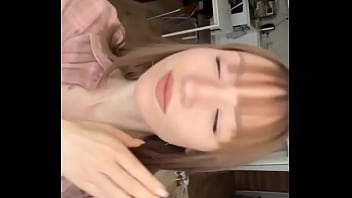 Imagine cumming on this face