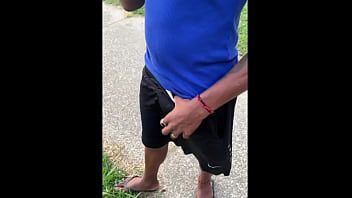 Novinho Procurando Macho No Mato Achou Negao Dotado E Levou Pra Casa Para thumbnail