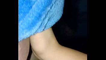 Que rico lo chupa esta zorra y me pone su gran culo de ladito