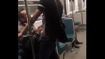 Chupando No Metrô thumbnail