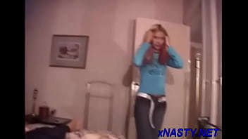 Pole Sucking And Ball Licking Together By Romantic Teen Greta thumbnail