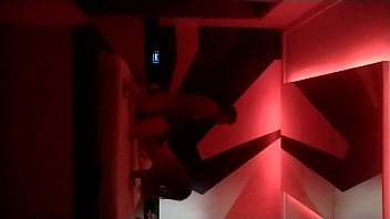 Loira pegando dotado