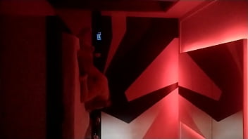 Loira pegando dotado