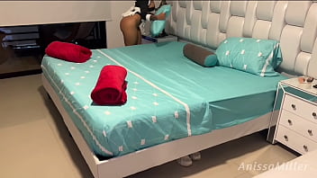 Sexy big ass maid ends up seducing her boss