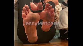 Tease si tu veux t’abonner et avoir accès à toute mes vidéos gratuites