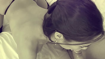 Tru kait trying on anal butt plug