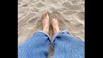 Chilean’s feet on the sand