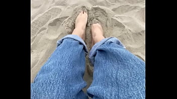 Chilean’s feet on the sand