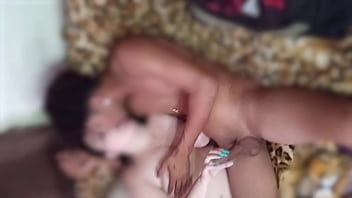 Beijando E Fodendo Com Amante Na Frente Do Corno Manso thumbnail