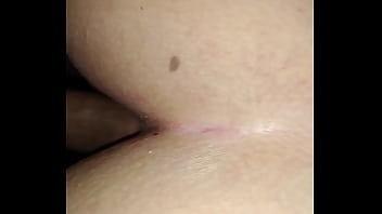 Judiando um pouco da minha putinha com vibrador