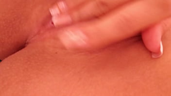 Encontre los videos que mi mujer le enviaba a su compañero de trabajo