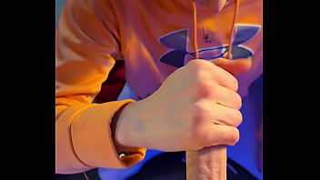 Cocksucking milf drops to knees for hard fuck until creampie