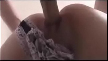 Teen girl creampied in her honey hole