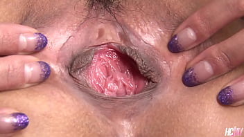 Japanese hottie karela ariki has her pussy stretched out