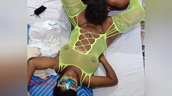 Safada gozando na minha boca carnaval 2025