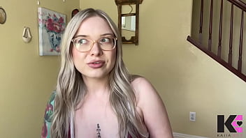 Stuck up femdom cheating wife confesses she loves pussy & girlcock