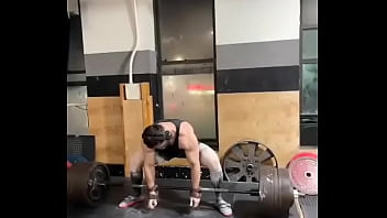 Menacing vegan cunt strokes black 800lb rod