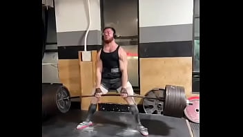 Menacing vegan cunt strokes black 800lb rod