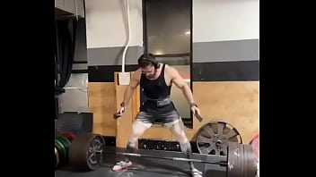 Menacing vegan cunt strokes black 800lb rod