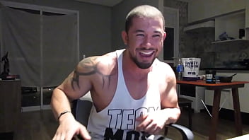 Fui Treinar Nessa Academia E Todo Mundo Estava Pelado thumbnail