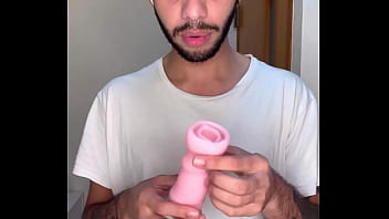 Qu’est ce qu’un « tenga » jouet je test pour mes fans ce produit