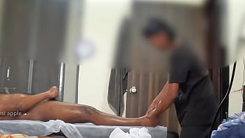 Flashing dick to maid