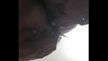 Shonxxx77 jugando con su culito