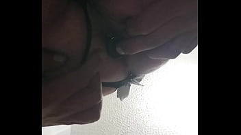 Shonxxx77 jugando con su culito