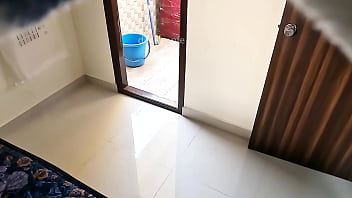 Lucky landlord dick got sucked by servant