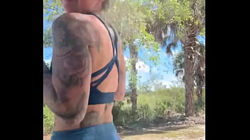 Do you like hikes bet you’d like them with me️