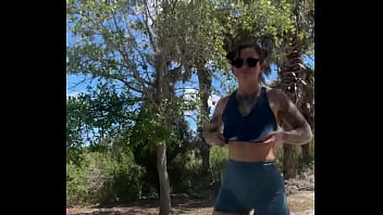 Do you like hikes bet you’d like them with me️