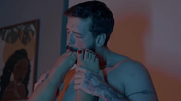 He sucked my toes like a good boy should