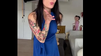 J’ai posté cette petite vidéo ce matin sur instagram sans remarquer un petit détail je viens de l’enlever par p