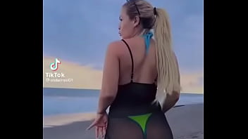 Big booty Big booty